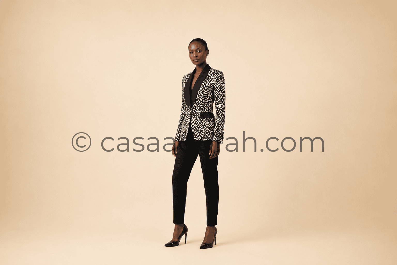 TROUSER SUIT