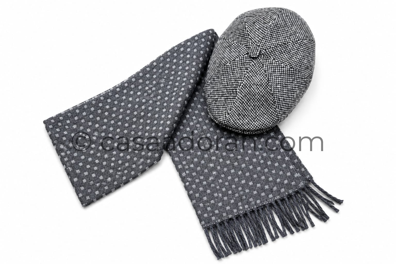 HAT/SCARF